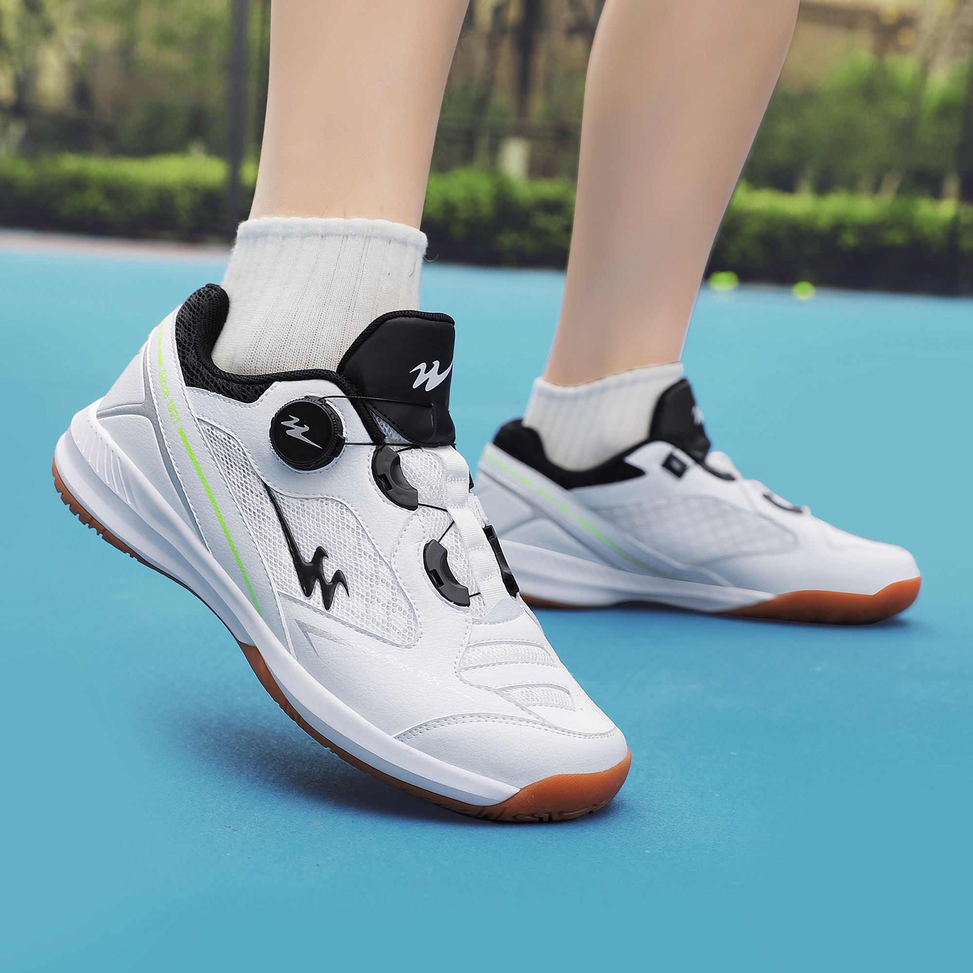 Badminton Shoes Professional N - Badminton Umpire review and price