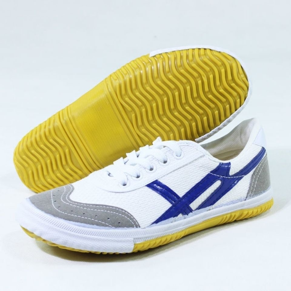 Thick Elastic Sole Breathable  - Badminton Umpire review and price